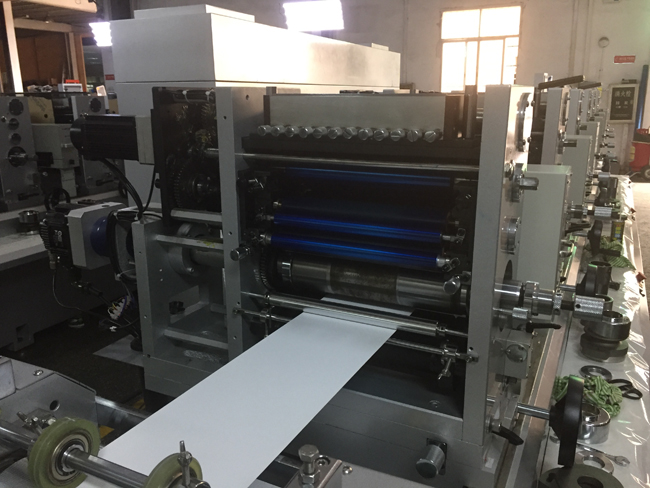 輪轉(zhuǎn)機印刷設(shè)備色序的排序主要考慮哪些因素呢?